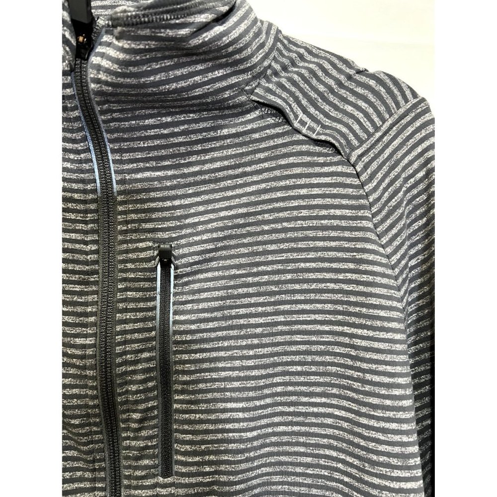Lululemon 1/4‎ Zip Pullover - Size L - Picture 2 of 6